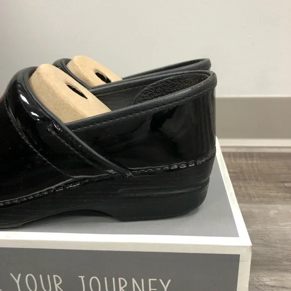 Dansko professional Patent black leather shoes - Picture 13 of 16